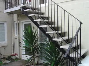 02 Steel Staircaes 001